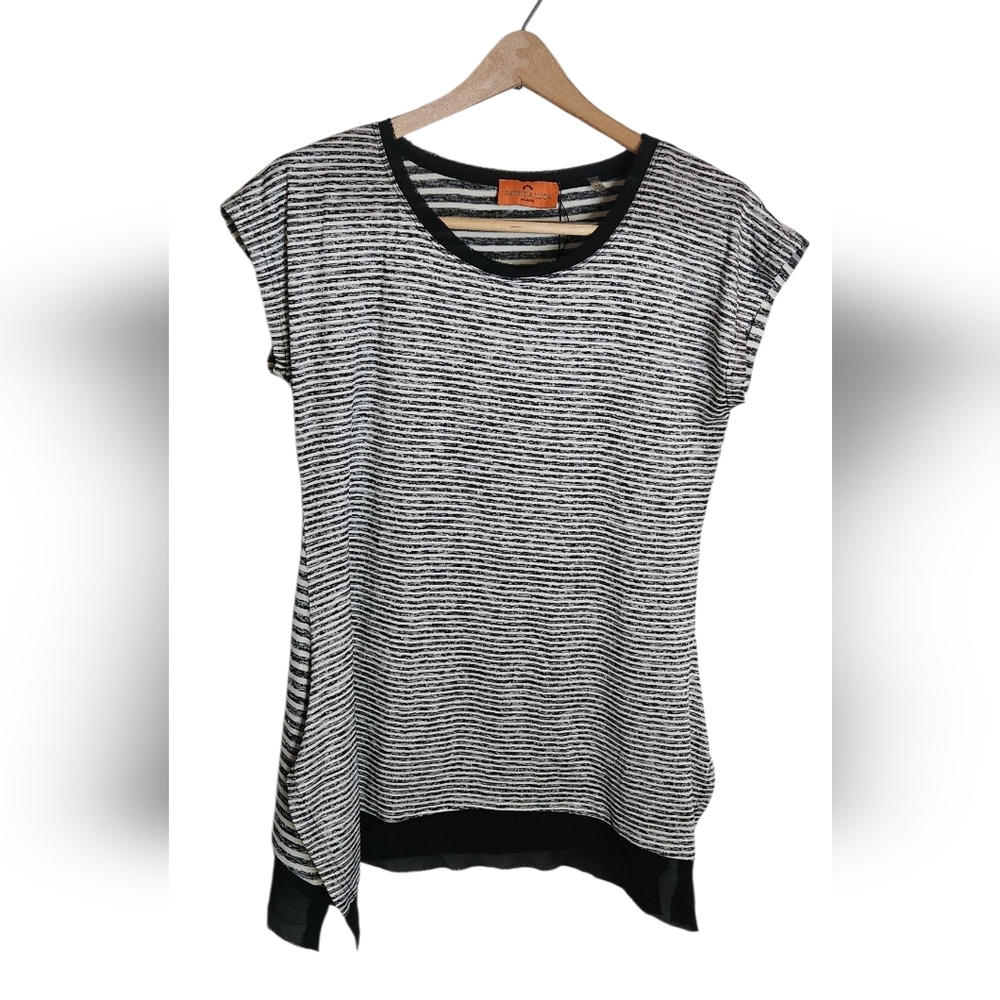 NWOT Patrizia Luca Striped Asymmetrical Top - Size XS, Black Ans White